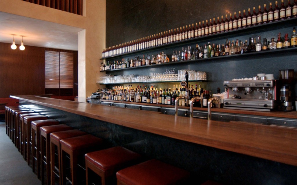 Schumann's Bar