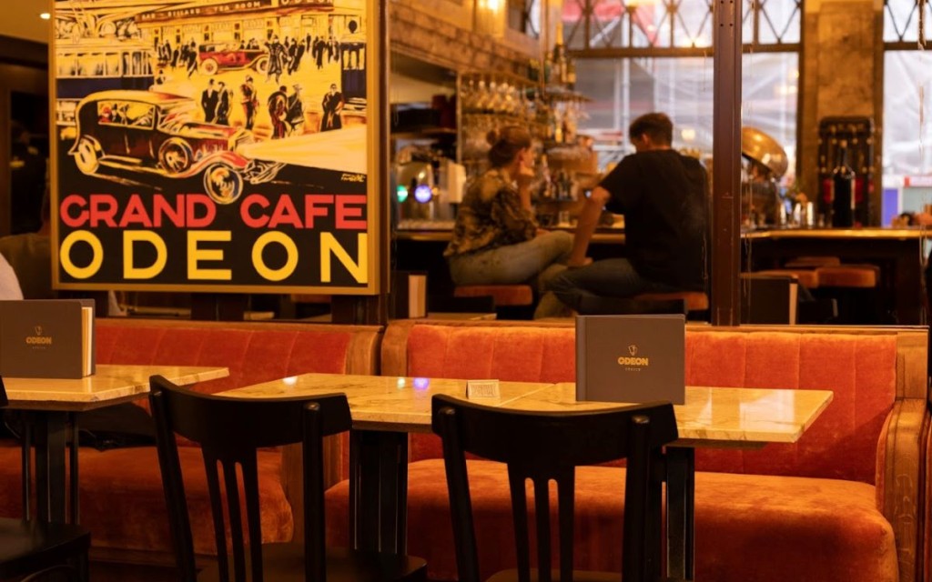 Caf&eacute; Bar ODEON