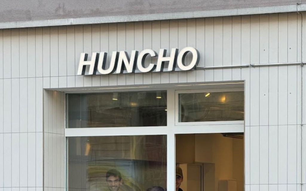 HUNCHO