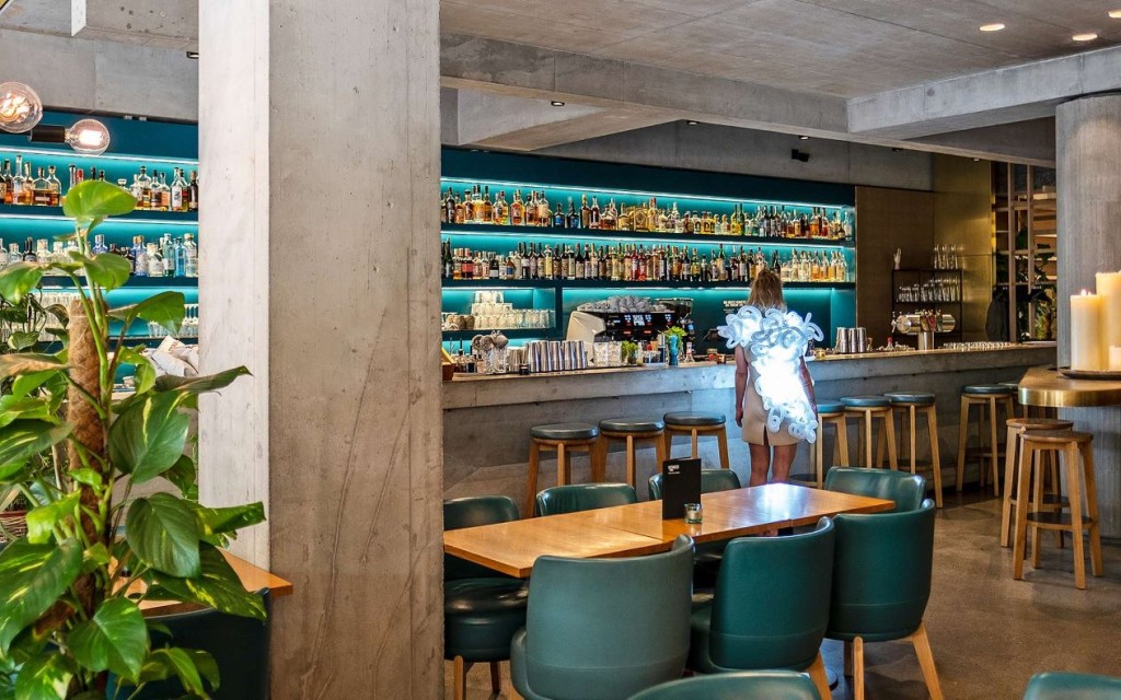 Nomad Eatery & Bar