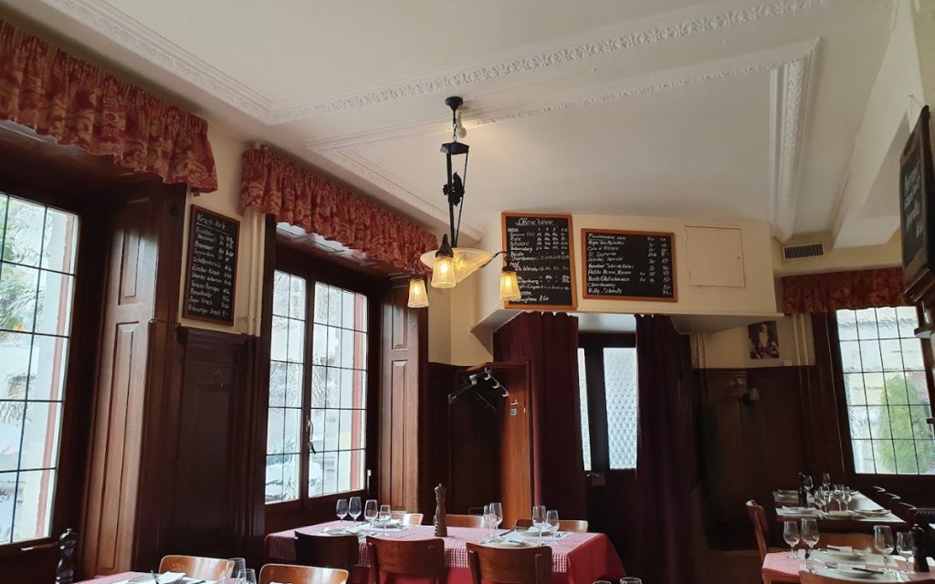 Fribourger Fondue St&uuml;bli