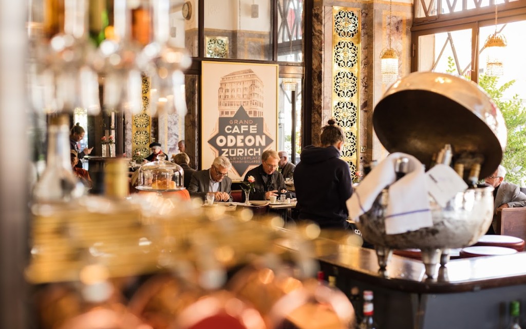 Caf&eacute; Bar ODEON