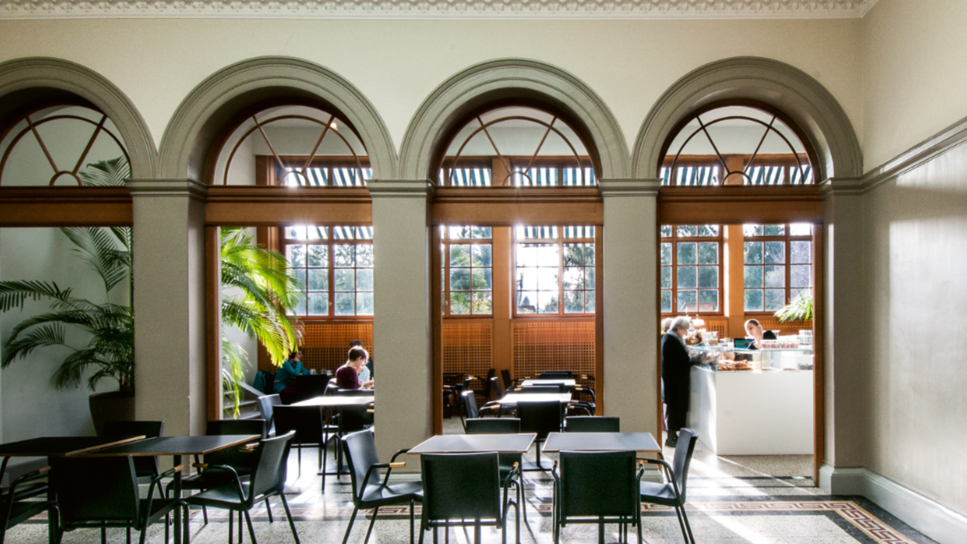 Spheres Cafe Zürich