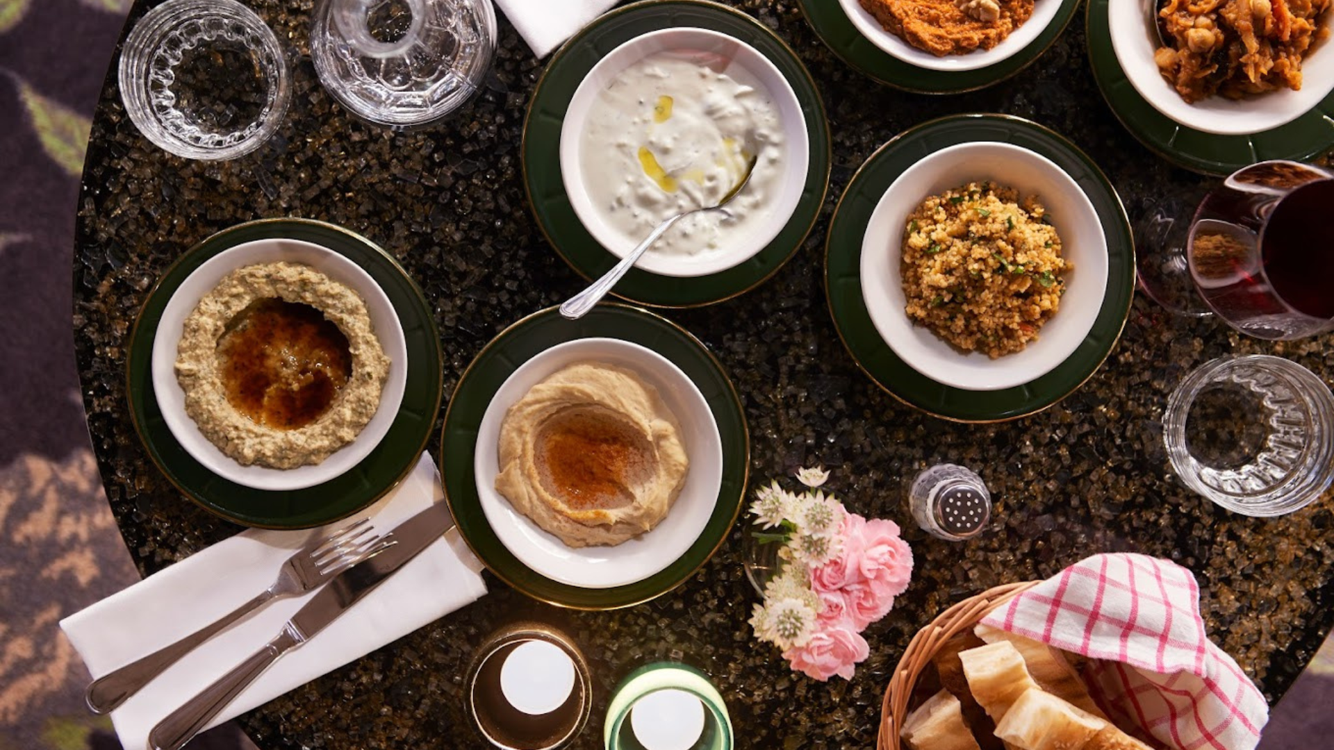 Sharing Table im Bebek Restaurant